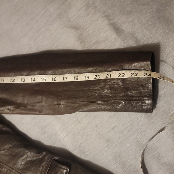 Italian leather jacket - Picture 6 of 10